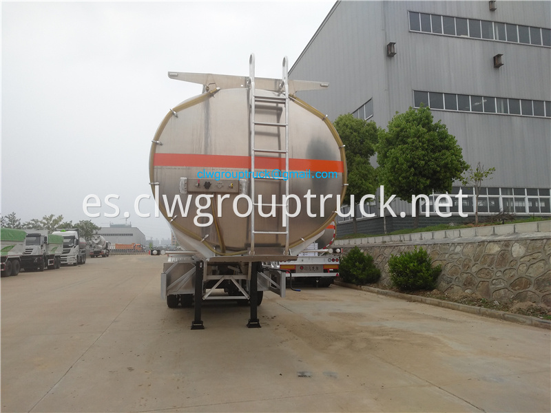 Oil Tank Trailer 2